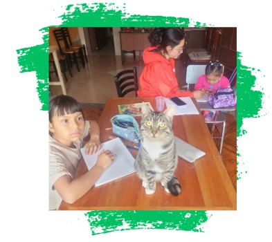 Mishico con estudiantes